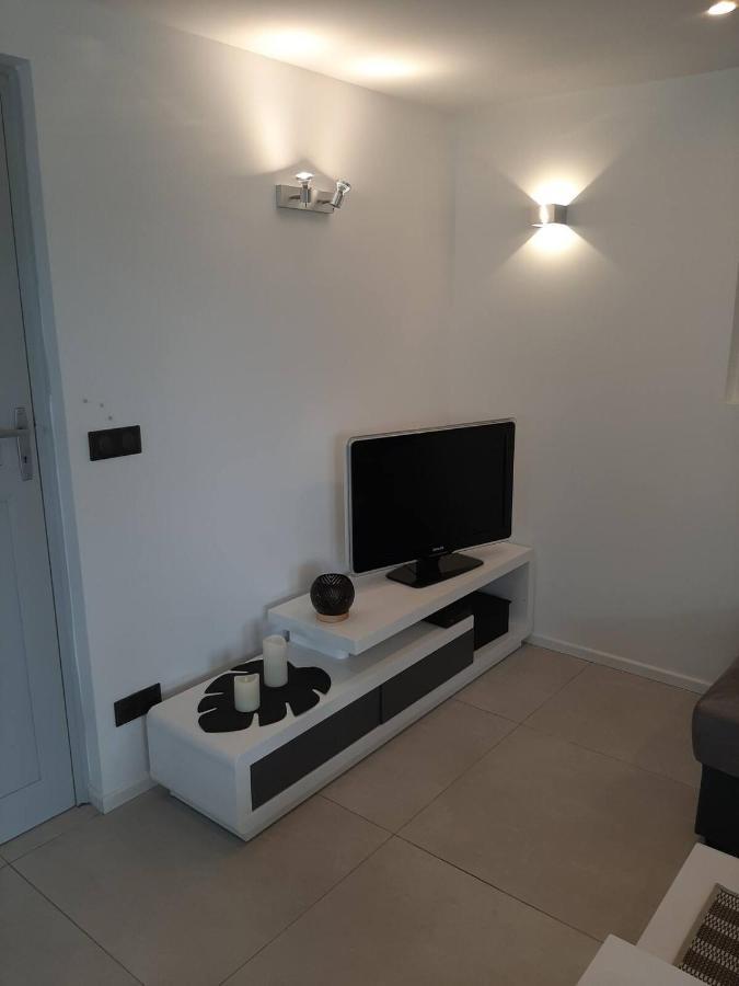 Appartement climatisé au calme en Provence Pierrefeu-du-Var Extérieur photo